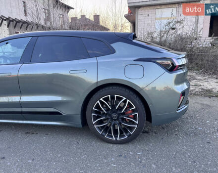 Зелений Zeekr 001, об'ємом двигуна 0 л та пробігом 11 тис. км за 49500 $, фото 9 на Automoto.ua