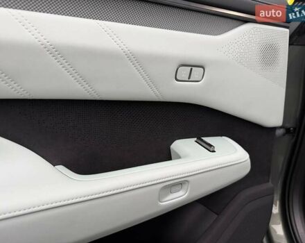 Зелений Zeekr 001, об'ємом двигуна 0 л та пробігом 13 тис. км за 46000 $, фото 31 на Automoto.ua