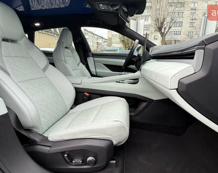 Зелений Zeekr 001, об'ємом двигуна 0 л та пробігом 8 тис. км за 40000 $, фото 33 на Automoto.ua