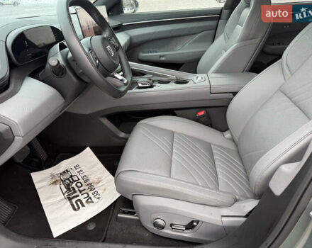 Зеленый Zeekr 001, объемом двигателя 0 л и пробегом 15 тыс. км за 40999 $, фото 15 на Automoto.ua