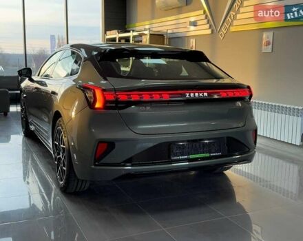 Зеленый Zeekr 001, объемом двигателя 0 л и пробегом 1 тыс. км за 45499 $, фото 4 на Automoto.ua