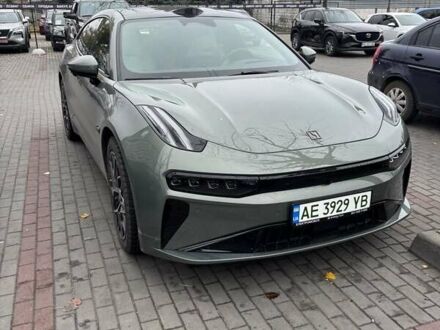 Зеленый Zeekr 001, объемом двигателя 0 л и пробегом 15 тыс. км за 45500 $, фото 1 на Automoto.ua