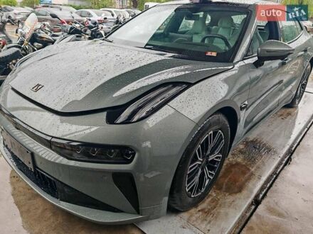 Зелений Zeekr 001, об'ємом двигуна 0 л та пробігом 13 тис. км за 38000 $, фото 1 на Automoto.ua