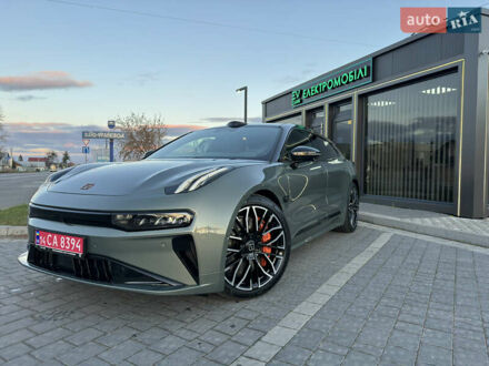 Zeekr 001 2025 в Ивано-Франковске на Automoto.ua Зеленый Zeekr 001, объемом двигателя 0 л и пробегом 1 тыс. км за 47700 $, фото 1 на Automoto.ua