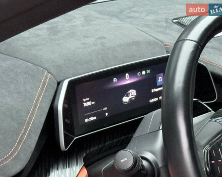 Оранжевый Zeekr 001, объемом двигателя 0 л и пробегом 76 тыс. км за 45000 $, фото 1 на Automoto.ua