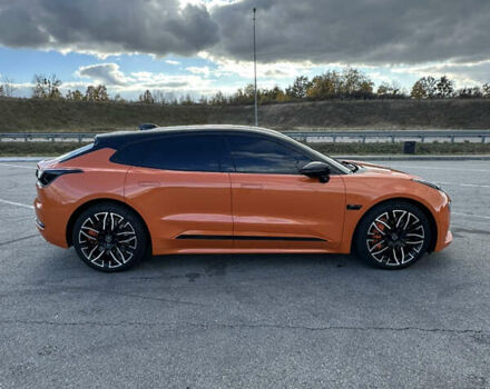 Оранжевый Zeekr 001, объемом двигателя 0 л и пробегом 23 тыс. км за 42000 $, фото 2 на Automoto.ua