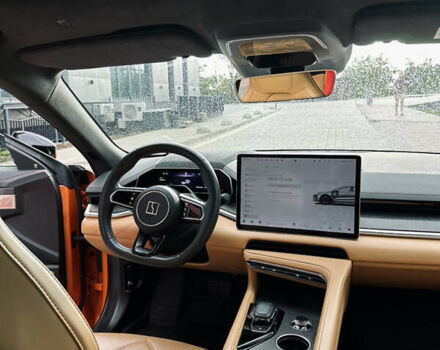 Оранжевый Zeekr 001, объемом двигателя 0 л и пробегом 27 тыс. км за 37500 $, фото 11 на Automoto.ua