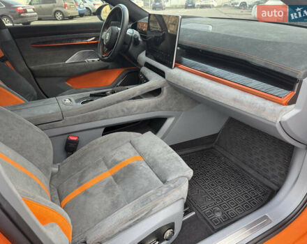 Оранжевый Zeekr 001, объемом двигателя 0 л и пробегом 9 тыс. км за 42900 $, фото 20 на Automoto.ua