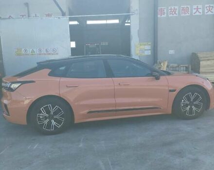 Оранжевый Zeekr 001, объемом двигателя 0 л и пробегом 7 тыс. км за 36700 $, фото 3 на Automoto.ua