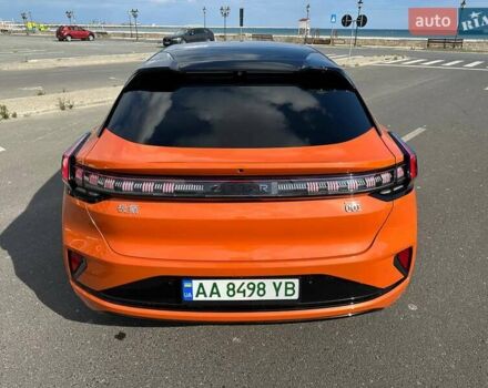 Оранжевый Zeekr 001, объемом двигателя 0 л и пробегом 13 тыс. км за 43900 $, фото 4 на Automoto.ua