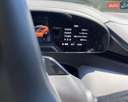 Zeekr 001 2025 в Киеве на Automoto.ua Оранжевый Zeekr 001, объемом двигателя 0 л и пробегом 5 тыс. км за 36000 $, фото 5 на Automoto.ua