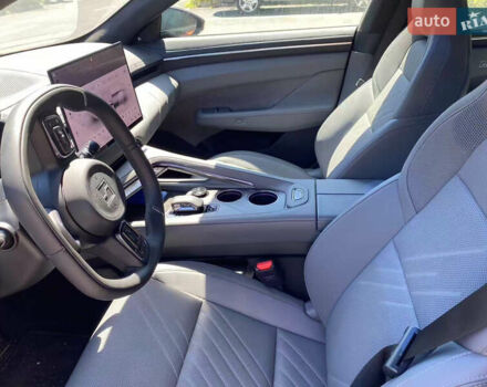 Zeekr 001 2025 в Киеве на Automoto.ua Оранжевый Zeekr 001, объемом двигателя 0 л и пробегом 5 тыс. км за 36000 $, фото 2 на Automoto.ua