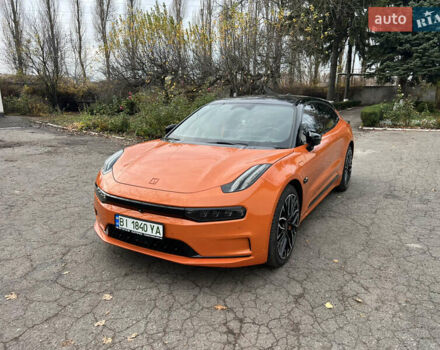 Оранжевый Zeekr 001, объемом двигателя 0 л и пробегом 26 тыс. км за 42500 $, фото 1 на Automoto.ua