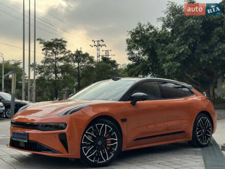 Zeekr 001 2024 у Кропивницькому (Кіровограді) на Automoto.ua Помаранчевий Zeekr 001, об'ємом двигуна 0 л та пробігом 6 тис. км за 48925 $, фото 1 на Automoto.ua