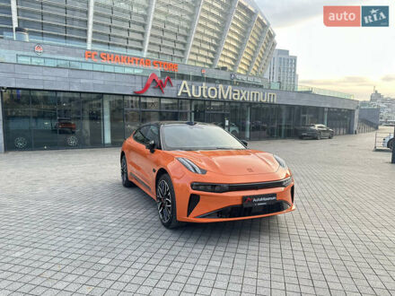 Zeekr 001 2024 в Киеве на Automoto.ua Оранжевый Zeekr 001, объемом двигателя 0 л и пробегом 11 тыс. км за 44500 $, фото 1 на Automoto.ua