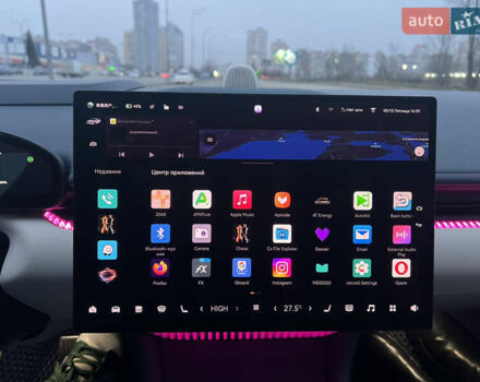 Білий Zeekr 007, об'ємом двигуна 0 л та пробігом 20 тис. км за 38500 $, фото 38 на Automoto.ua