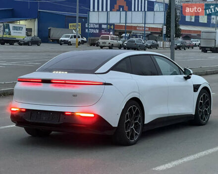 Білий Zeekr 007, об'ємом двигуна 0 л та пробігом 20 тис. км за 38500 $, фото 6 на Automoto.ua