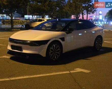 Белый Zeekr 007, объемом двигателя 0 л и пробегом 5 тыс. км за 33997 $, фото 22 на Automoto.ua
