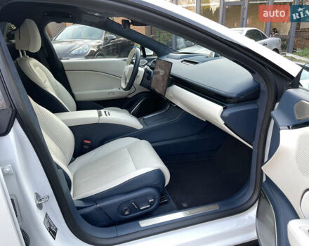 Белый Zeekr 007, объемом двигателя 0 л и пробегом 5 тыс. км за 38300 $, фото 20 на Automoto.ua