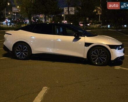 Белый Zeekr 007, объемом двигателя 0 л и пробегом 5 тыс. км за 33997 $, фото 17 на Automoto.ua