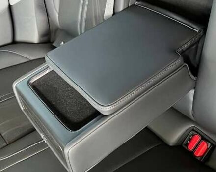 Белый Zeekr 007, объемом двигателя 0 л и пробегом 7 тыс. км за 34000 $, фото 31 на Automoto.ua