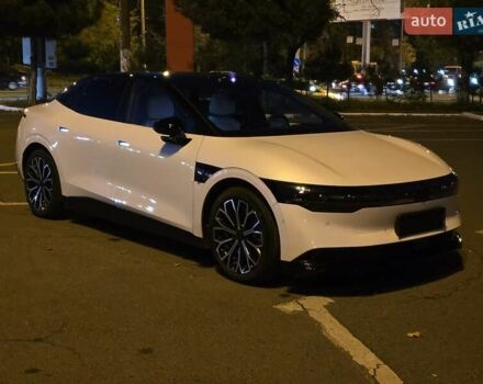 Белый Zeekr 007, объемом двигателя 0 л и пробегом 5 тыс. км за 33997 $, фото 16 на Automoto.ua