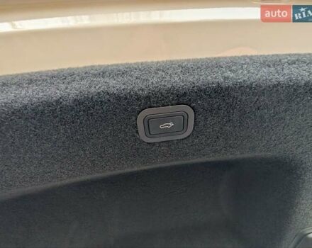 Белый Zeekr 007, объемом двигателя 0 л и пробегом 9 тыс. км за 31500 $, фото 15 на Automoto.ua