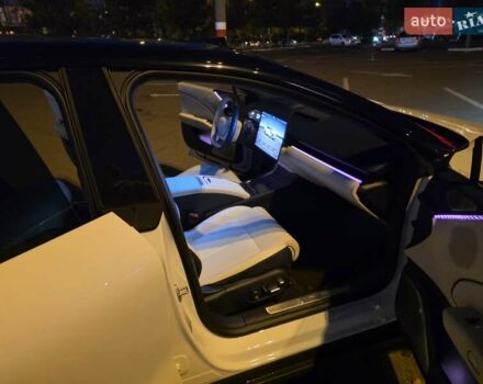 Белый Zeekr 007, объемом двигателя 0 л и пробегом 5 тыс. км за 33997 $, фото 6 на Automoto.ua