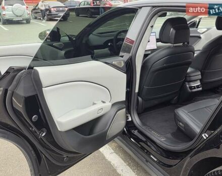 Черный Zeekr 007, объемом двигателя 0 л и пробегом 5 тыс. км за 33999 $, фото 20 на Automoto.ua