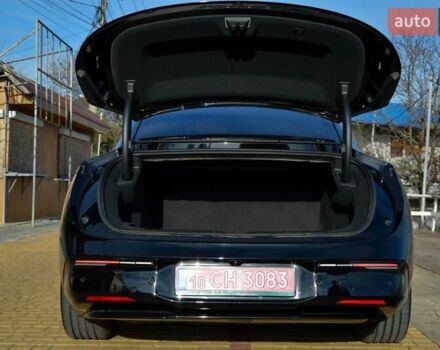 Чорний Zeekr 007, об'ємом двигуна 0 л та пробігом 7 тис. км за 34400 $, фото 18 на Automoto.ua