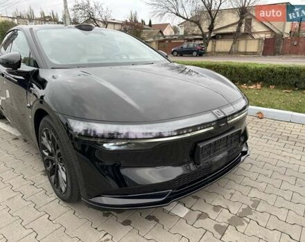 Черный Zeekr 007, объемом двигателя 0 л и пробегом 6 тыс. км за 33900 $, фото 11 на Automoto.ua