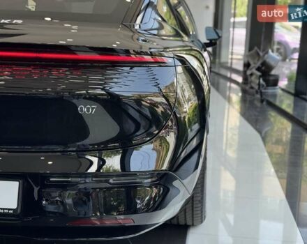 Черный Zeekr 007, объемом двигателя 0 л и пробегом 1 тыс. км за 33900 $, фото 8 на Automoto.ua
