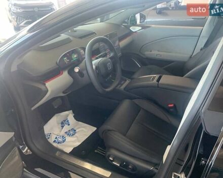 Черный Zeekr 007, объемом двигателя 0 л и пробегом 1 тыс. км за 34500 $, фото 6 на Automoto.ua