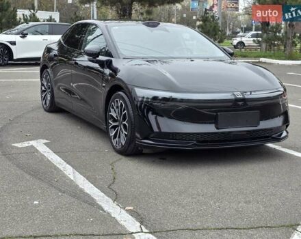 Черный Zeekr 007, объемом двигателя 0 л и пробегом 5 тыс. км за 33999 $, фото 12 на Automoto.ua