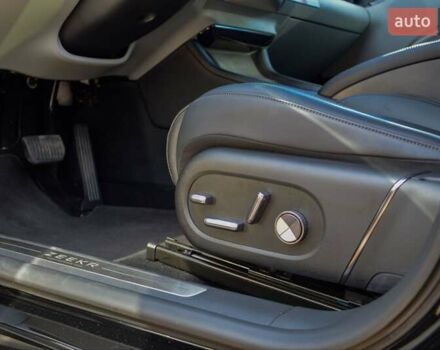 Чорний Zeekr 007, об'ємом двигуна 0 л та пробігом 7 тис. км за 34400 $, фото 15 на Automoto.ua