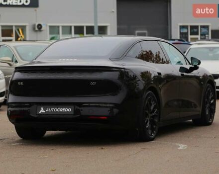 Черный Zeekr 007, объемом двигателя 0 л и пробегом 12 тыс. км за 33900 $, фото 7 на Automoto.ua