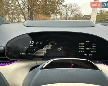 Черный Zeekr 007, объемом двигателя 0 л и пробегом 6 тыс. км за 33900 $, фото 60 на Automoto.ua