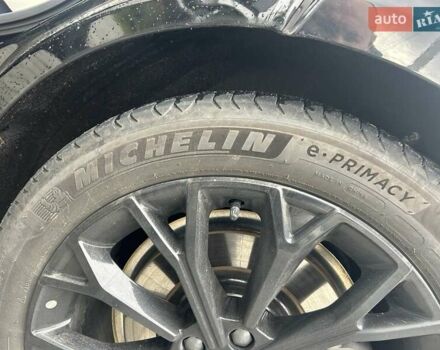 Чорний Zeekr 007, об'ємом двигуна 0 л та пробігом 8 тис. км за 34000 $, фото 5 на Automoto.ua