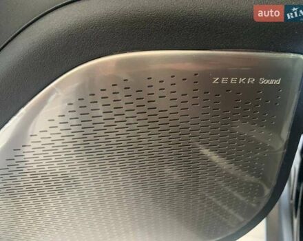 Черный Zeekr 007, объемом двигателя 0 л и пробегом 1 тыс. км за 34500 $, фото 9 на Automoto.ua