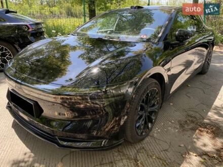Zeekr 007 2024 в Киеве на Automoto.ua Черный Zeekr 007, объемом двигателя 0 л и пробегом 2 тыс. км за 29800 $, фото 1 на Automoto.ua
