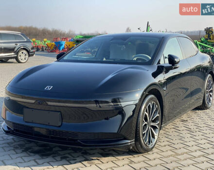 Чорний Zeekr 007, об'ємом двигуна 0 л та пробігом 1 тис. км за 32000 $, фото 1 на Automoto.ua