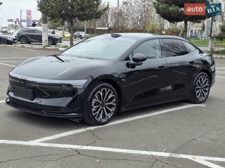 Черный Zeekr 007, объемом двигателя 0 л и пробегом 5 тыс. км за 33999 $, фото 1 на Automoto.ua