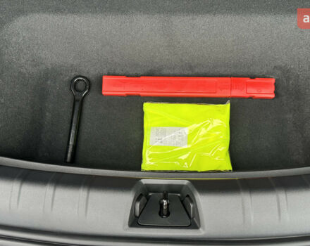 Zeekr 007, об'ємом двигуна 0 л та пробігом 0 тис. км за 31999 $, фото 23 на Automoto.ua