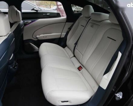 Zeekr 007, объемом двигателя 0 л и пробегом 12 тыс. км за 33900 $, фото 12 на Automoto.ua