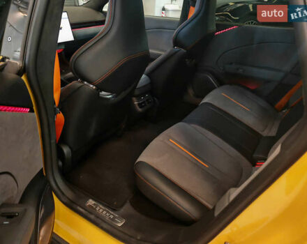 Желтый Zeekr 007, объемом двигателя 0 л и пробегом 5 тыс. км за 34000 $, фото 5 на Automoto.ua