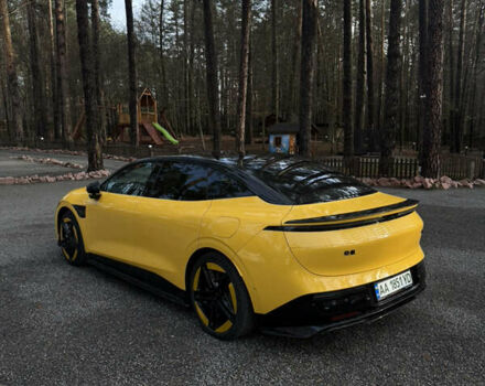 Жовтий Zeekr 007, об'ємом двигуна 0 л та пробігом 10 тис. км за 44500 $, фото 3 на Automoto.ua