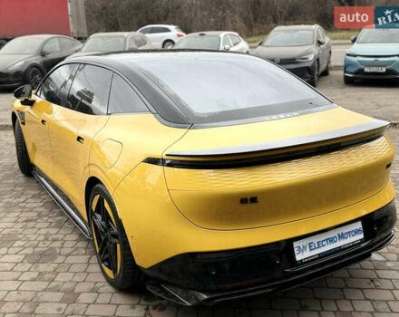 Жовтий Zeekr 007, об'ємом двигуна 0 л та пробігом 11 тис. км за 35000 $, фото 14 на Automoto.ua