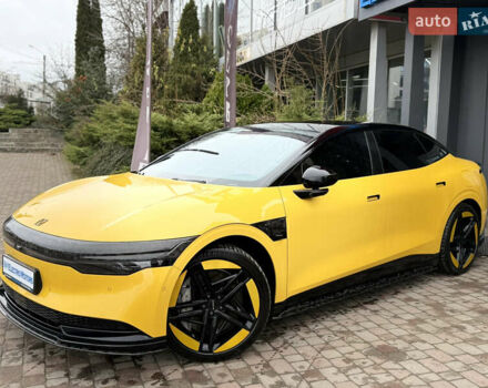Жовтий Zeekr 007, об'ємом двигуна 0 л та пробігом 11 тис. км за 35000 $, фото 5 на Automoto.ua