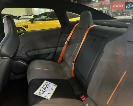 Желтый Zeekr 007, объемом двигателя 0 л и пробегом 5 тыс. км за 34000 $, фото 6 на Automoto.ua