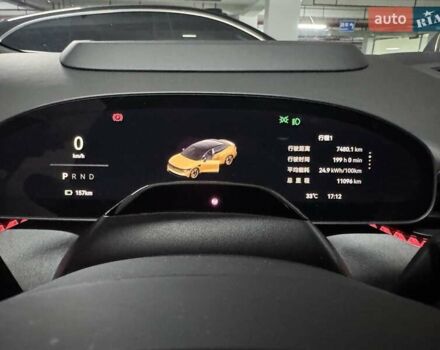 Жовтий Zeekr 007, об'ємом двигуна 0 л та пробігом 11 тис. км за 39999 $, фото 13 на Automoto.ua